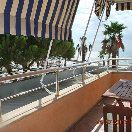 Fiona's Sea View * Golem (Tirana)