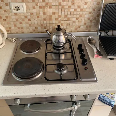 Fiona's Sea View Appartement *