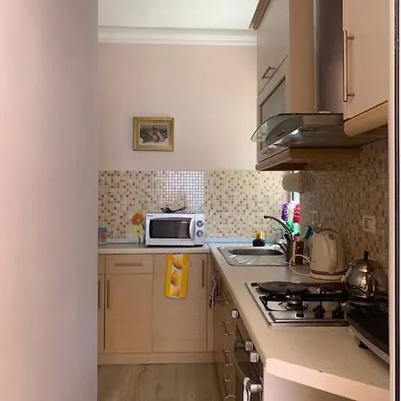 Fiona's Sea View Апартаменты