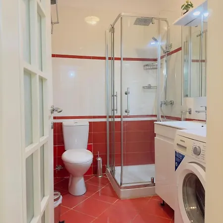 Fiona's Sea View Apartamento Golem (Tirana)