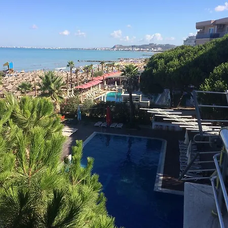 Fiona's Sea View