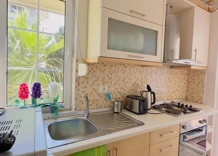 Fiona's Sea View Apartament Golem (Tirana)