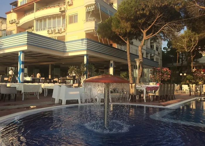 Fiona's Sea View Apartament Golem (Tirana)